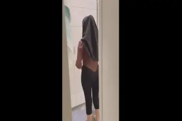 Bokep Jilbab Jilbab Open BO Cantik Layanan Kost poster